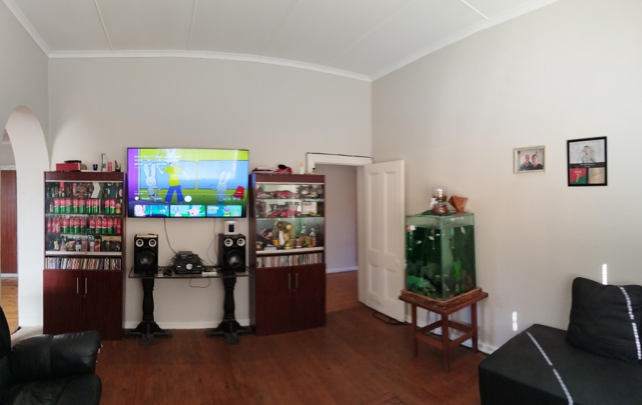 3 Bedroom Property for Sale in Uitenhage Central Eastern Cape